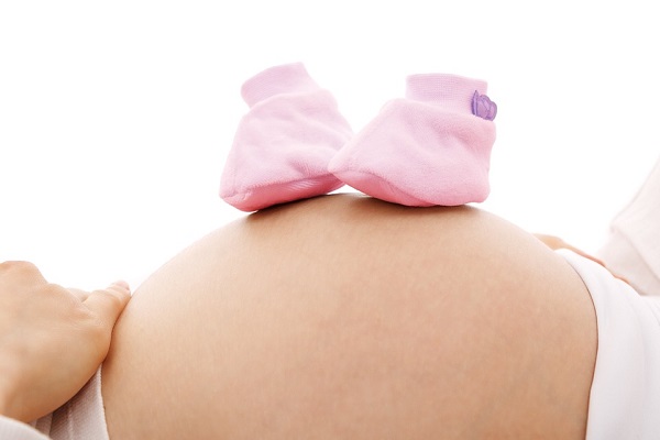 Ecco come prendersi cura della pelle in gravidanza